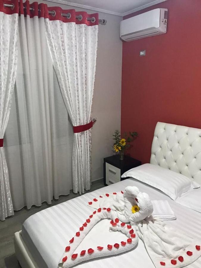 Vila Sinani Saranda Extérieur photo